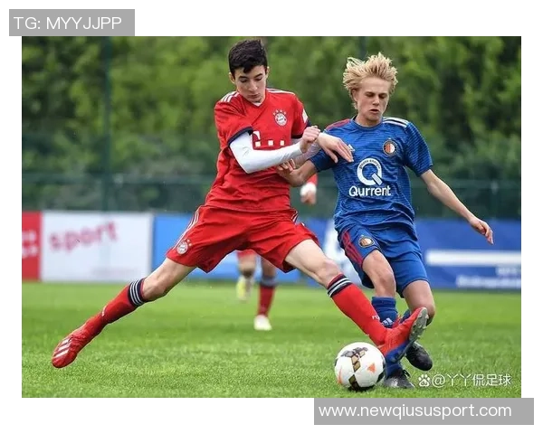 法尔克透露格雷罗赛季末离队拜仁将引进费耶诺德右后卫雷德